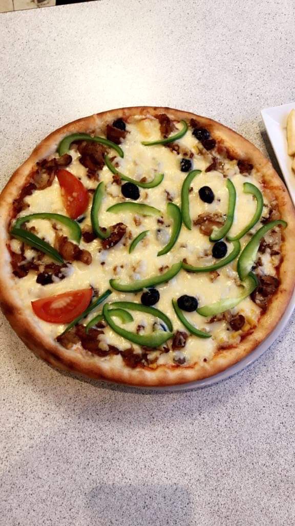 Pizzeria& Restaurang Montana-9